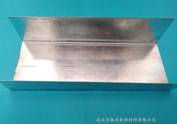 異形龍骨燈槽 0.6